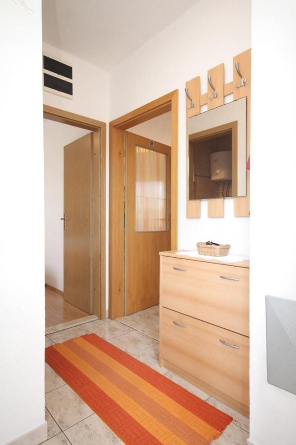 Apartments By The Sea Razanj, Rogoznica - 8361 Eksteriør bilde