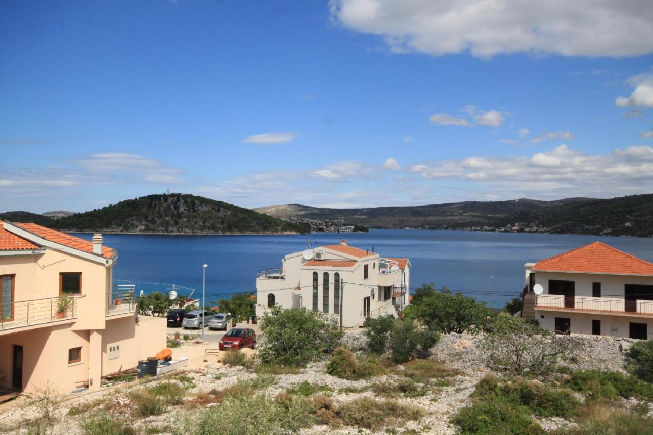 Apartments By The Sea Razanj, Rogoznica - 8361 Eksteriør bilde