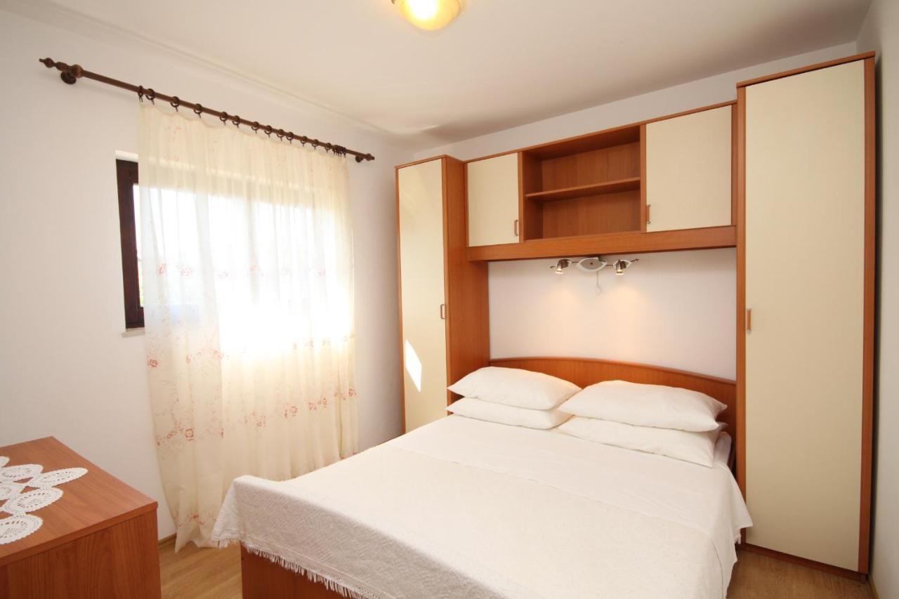 Apartments By The Sea Razanj, Rogoznica - 8361 Eksteriør bilde